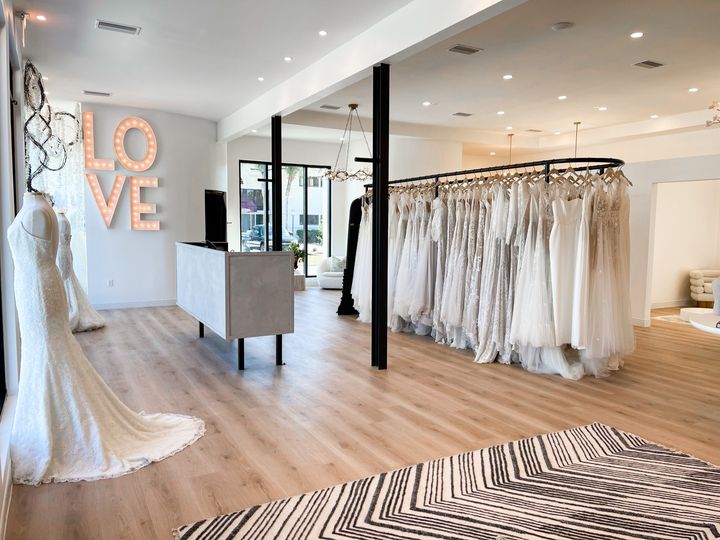 Indie Love, A bridal Boutique in Jacksonville Florida