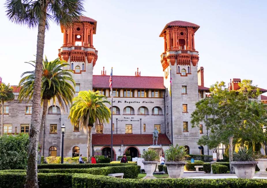 Front view of the gorgeous Lightner Museum for weddings and events.
