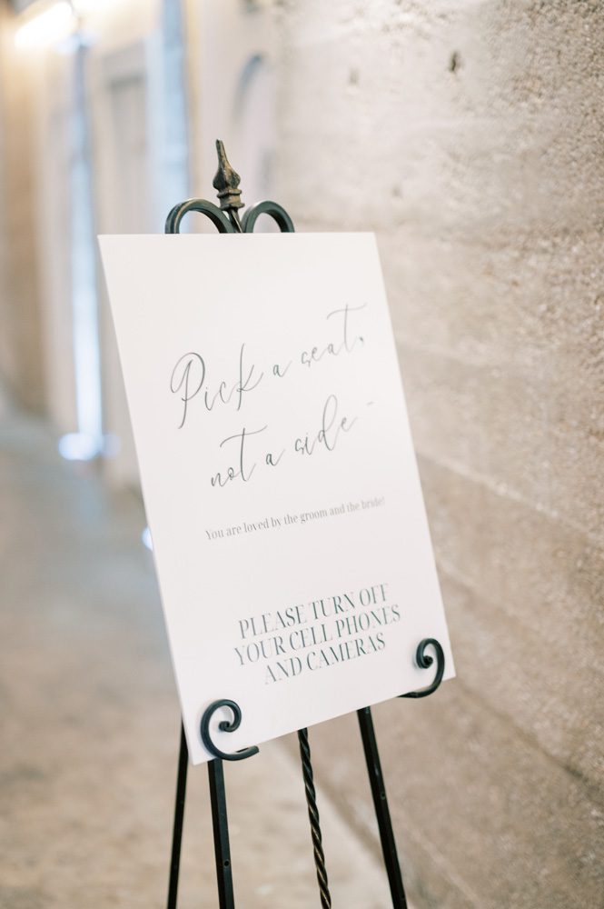 Welcome sign to wedding ceremony
