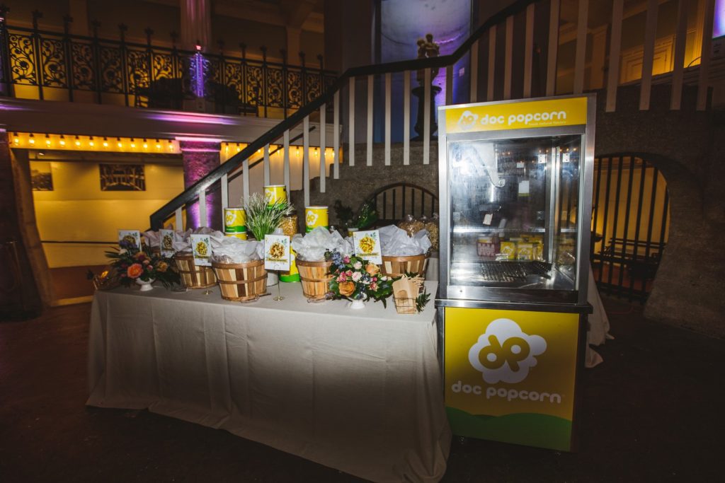 popcorn cart at wedding